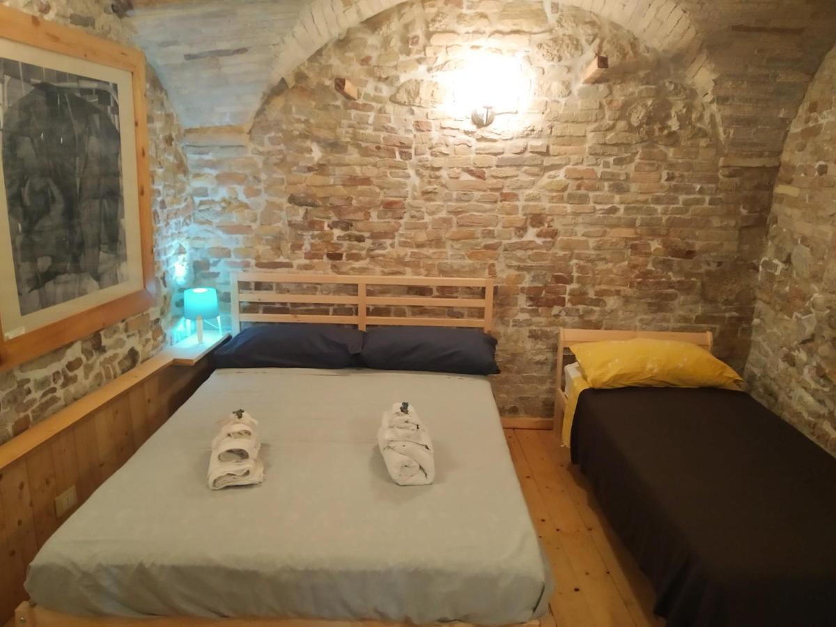 La Finestra Sul Cortile Bed and Breakfast Atri Εξωτερικό φωτογραφία