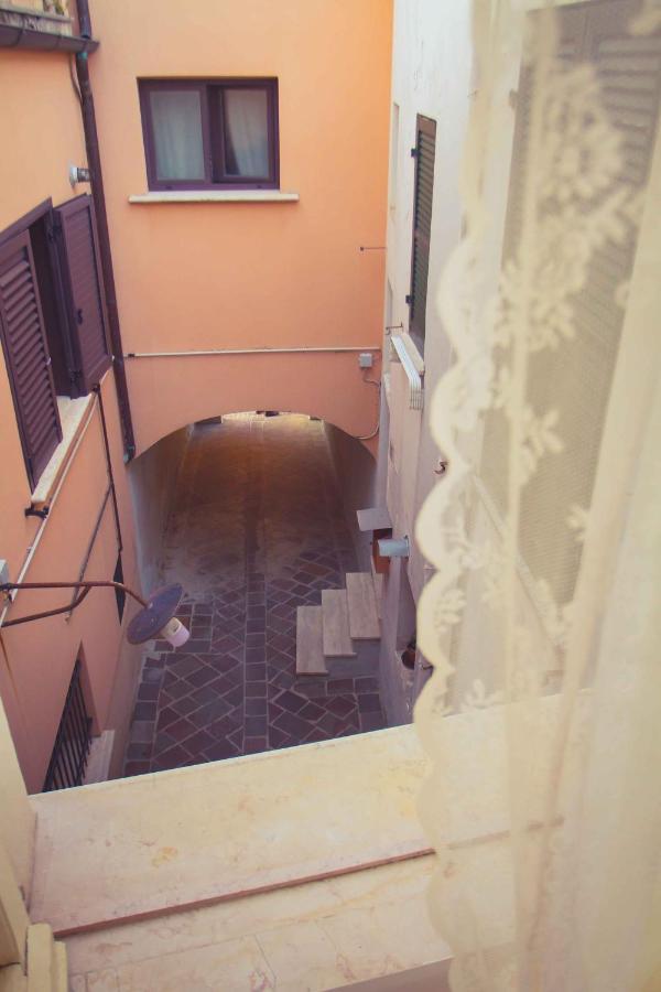 La Finestra Sul Cortile Bed and Breakfast Atri Εξωτερικό φωτογραφία